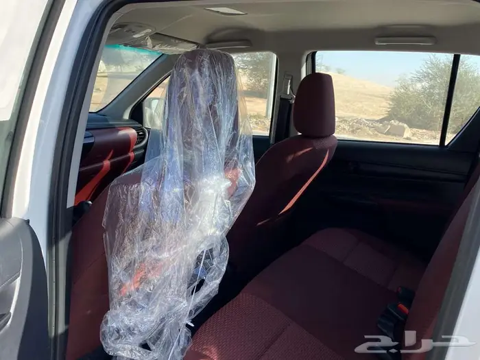 تويوتا هايلوكس فل كامل بنزين تماتيك 2025 كاش - اقساط 9