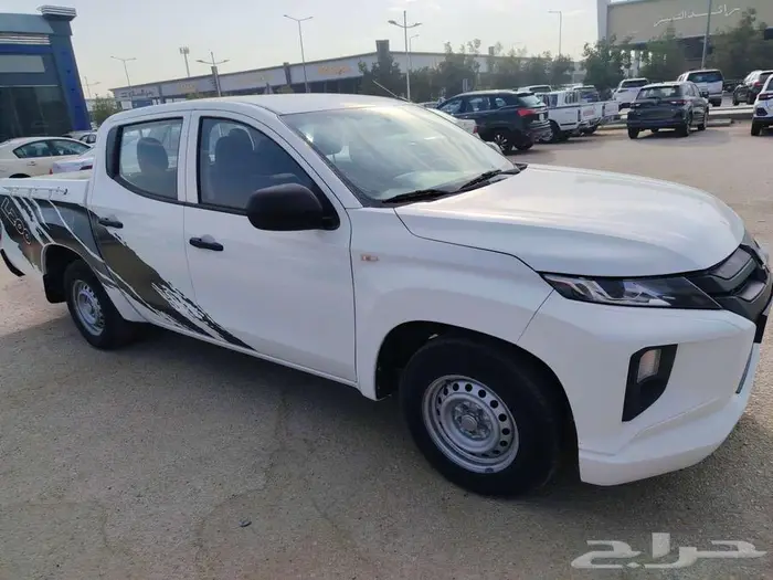 مستوبيشي غمارتين بنزين 2019 5