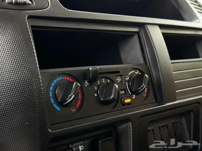 دينا 4 طن اشوك ليلاند 2023 الضمان الذهبي 7