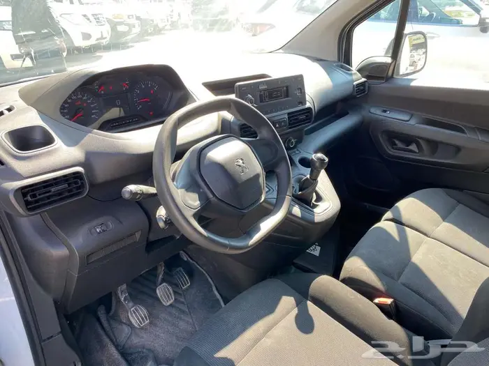 بيجو بارتنر موديل 2022 14