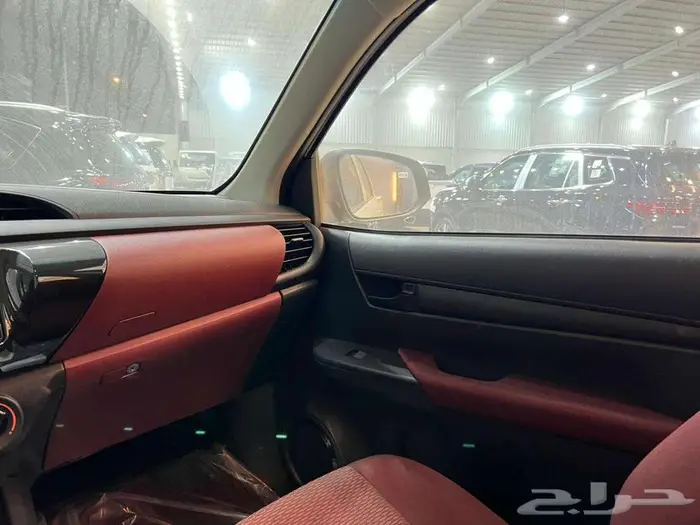 هايلوكس غمارتين بنزين اوتوماتيك بريمي 2025 بدون دبل 8