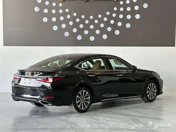 لكزس ES350 فئة CA الساير2025 باقل الاسعار 1