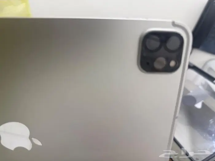 ايباد برو 256 قيقا مع سماعات ايربود برو 0