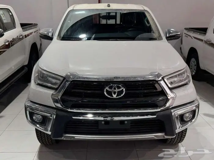 هايلوكس غمارتين اوتوماتيك بنزين فل كامل بريمي 2025 مفتاح 0