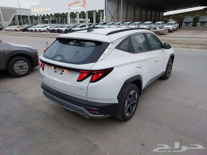 هيونداي توسان 1.6 سمارت 2025 3