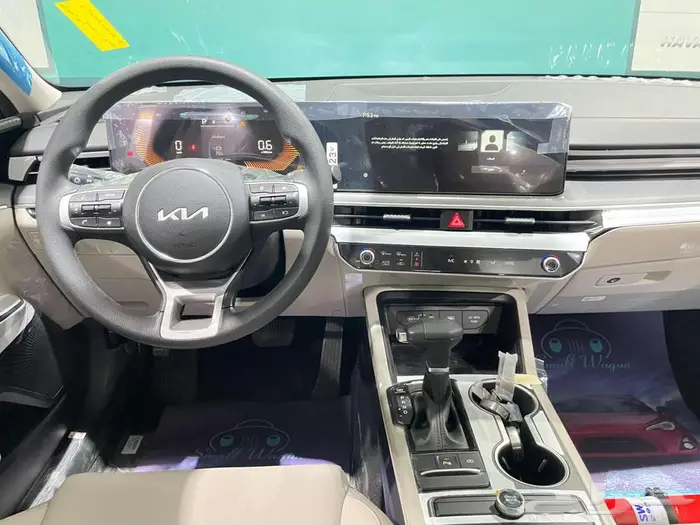 كيا K5 ستاندر و مطور بصمة بانوراما موديل 2025 كاش واقساط 8