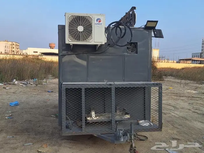 للبيع فود ترك مجهز بالكامل 2