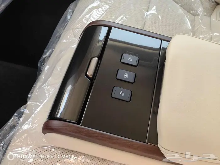 تويوتا كراون بريميوم هايبرد موديل 2025 22