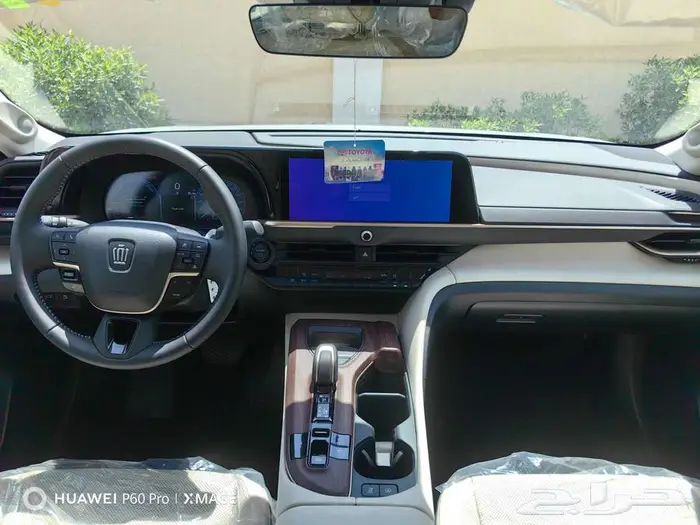 تويوتا كراون بريميوم هايبرد موديل 2025 24