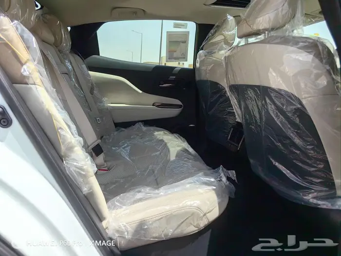 تويوتا كراون بريميوم هايبرد موديل 2025 29