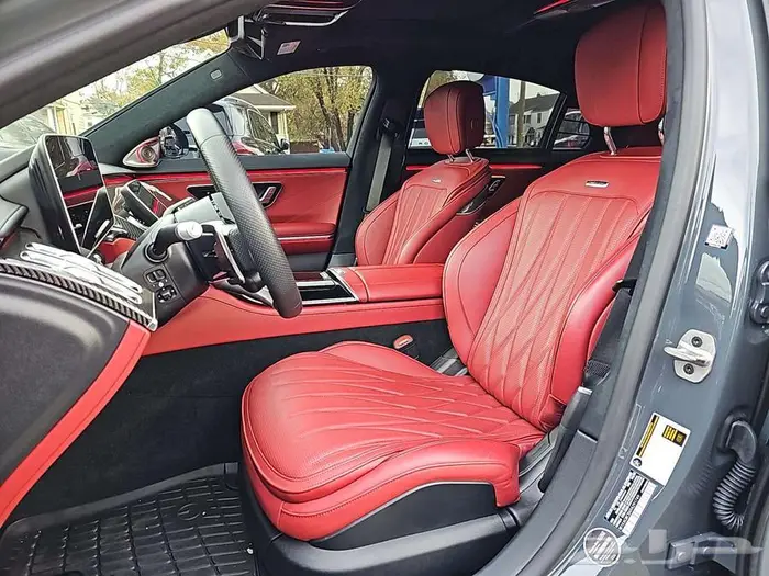 2024 Mercedes-Benz AMG S 63 E 5