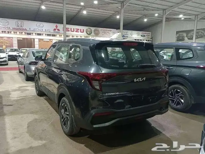 كيا كارينز 2025 2