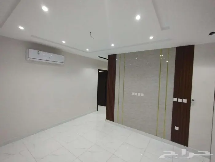 شقة فاخرة للايجار حي الربوة 3