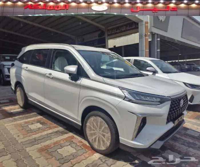 تويوتا فيلوز 2025 GLX عبداللطيف جميل 0