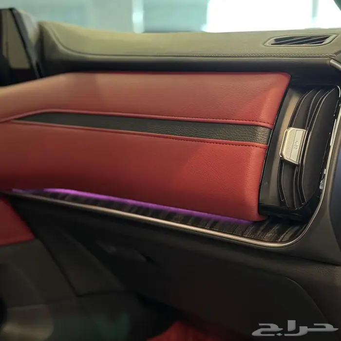 نيسان باترول بلاتنيوم V6T . 2025 8