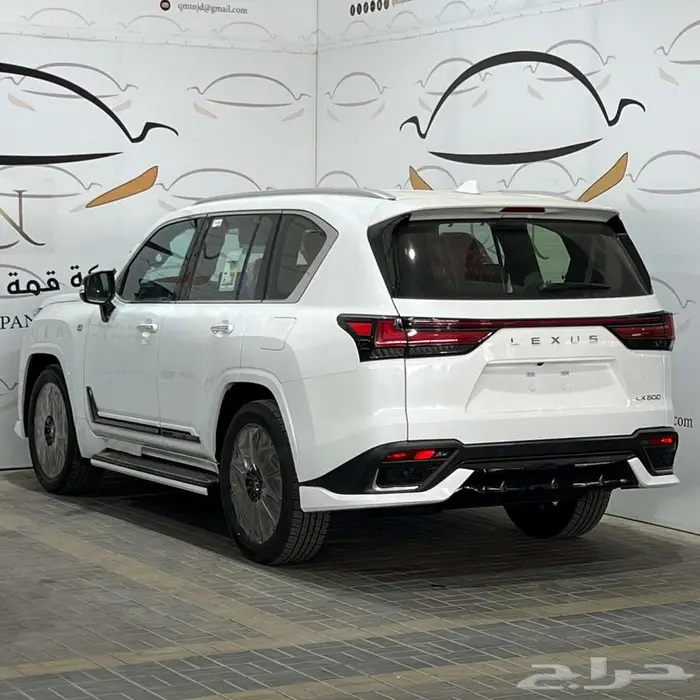لكزس LX600 اف سبورت سعودي دبل بنزين تماتيك 2025 3