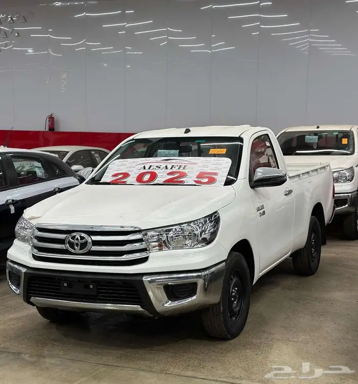 تويوتا هايلوكس GL غمارتين ديزل بدون دبل باقل سعر 1