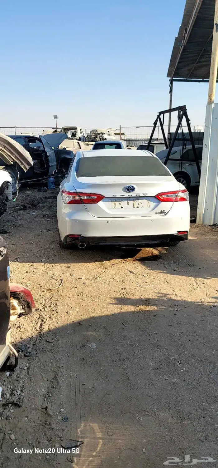 تشليح كامري هايبرد موديل 2020 قطع غيار تشليح فقط 1
