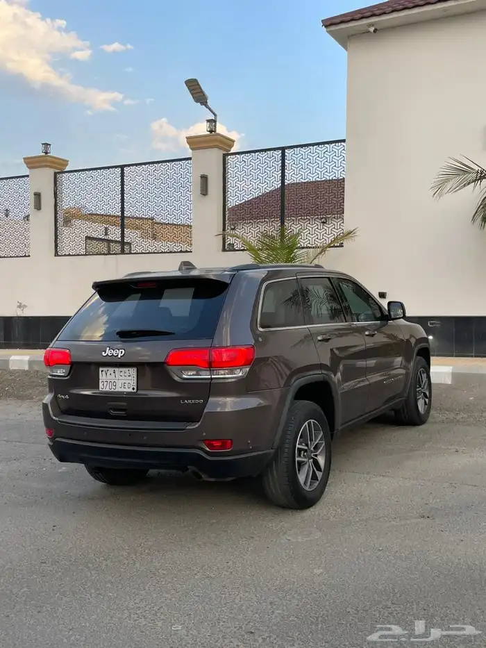 جيب جراند شيروكي 2019 8