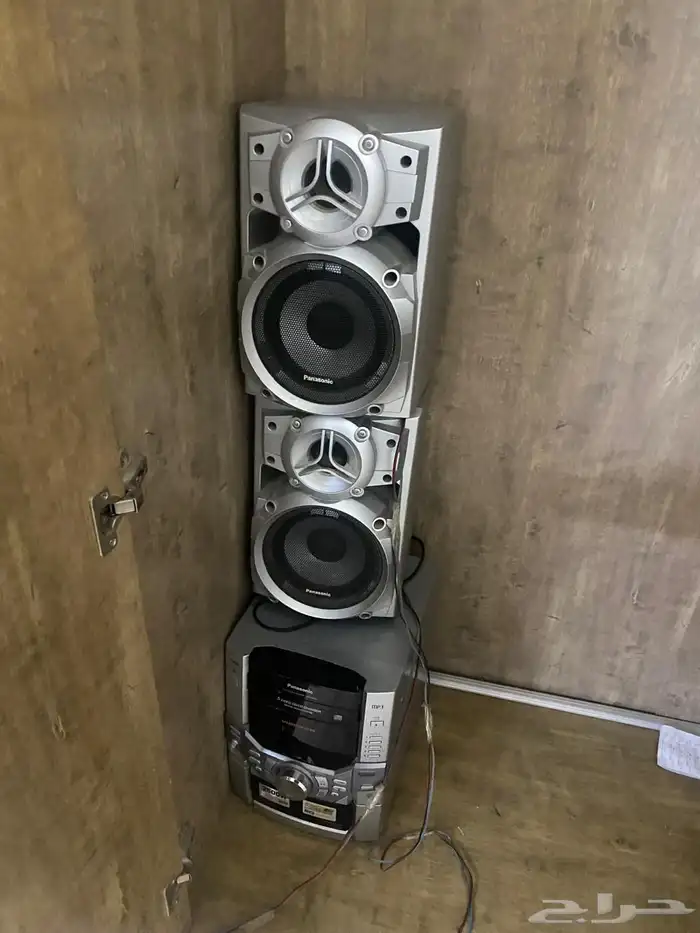 Living room with glass tables 3