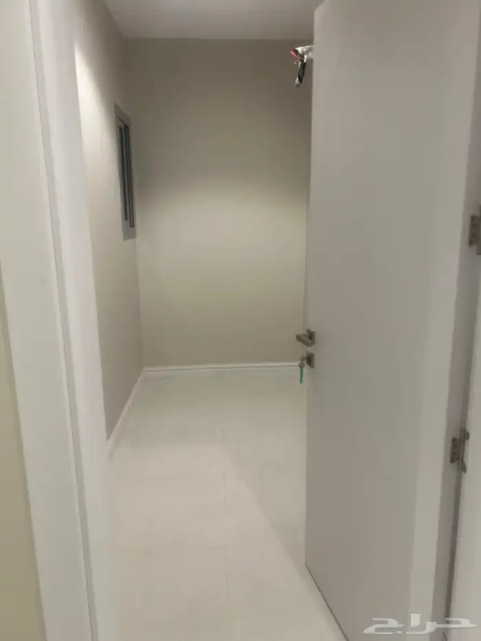 للأيجار شقة فاخرة في حي الصواري 3