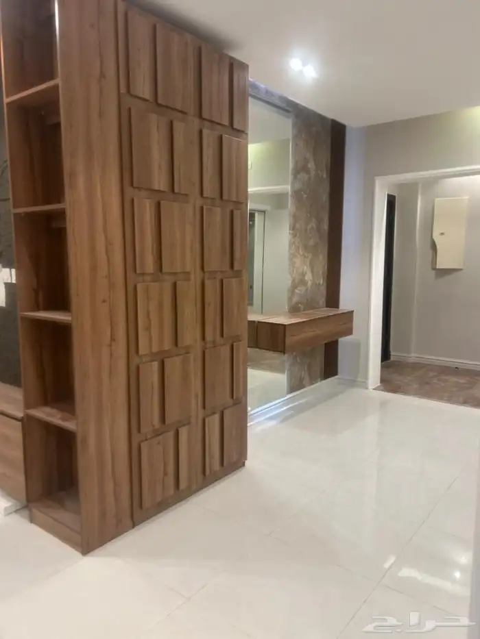 للأيجار شقة فاخرة في حي الصواري 19