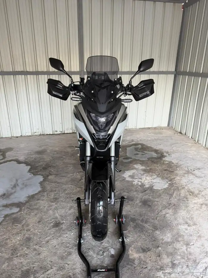 ادفنشر هوندا 750NC 6