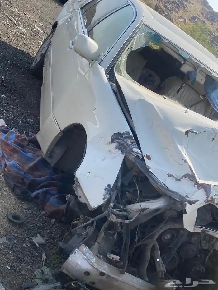 السلام عليكم لكزس مصدومه زي منتم شايفين للبيع 2