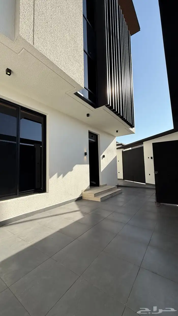 فلل بتصميم مميز الشرفية 2