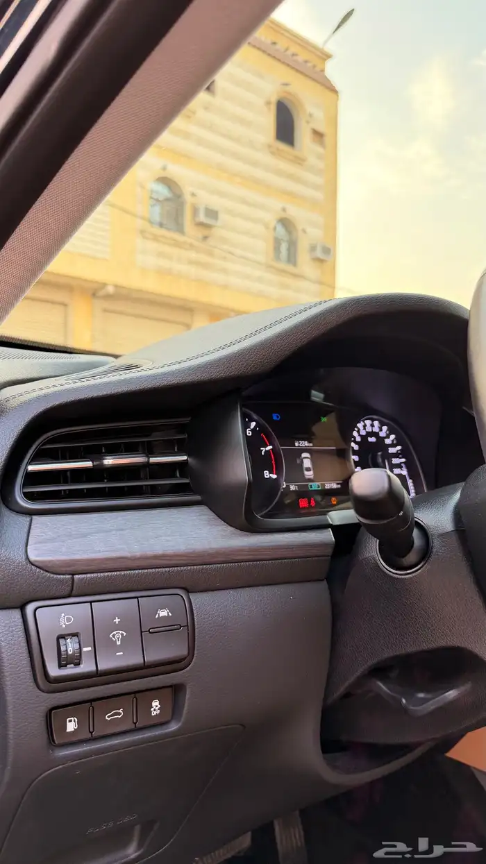 كيا كادينزا 2020 ( بنزين 4V ) نص فل بحالة الوكالة 9