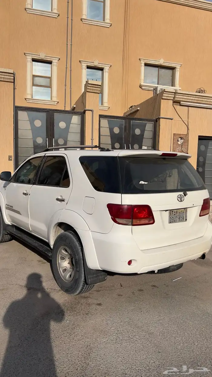 فورتشنر 2006 للبيع دبل 4 سرندل 6