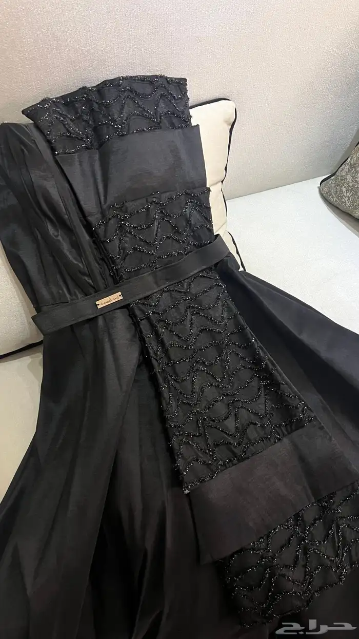 فستان فخم للبيع 3