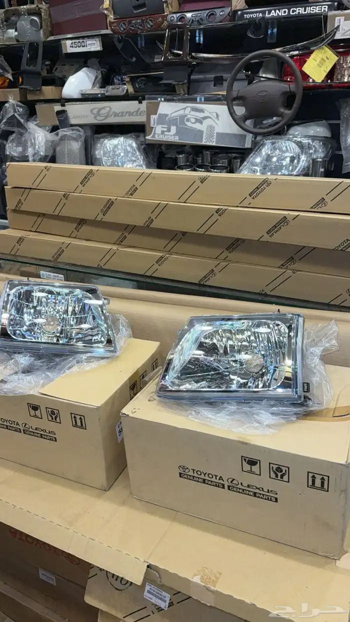 شمعات هايلكس 2005 اصلي وكاله جديد 1