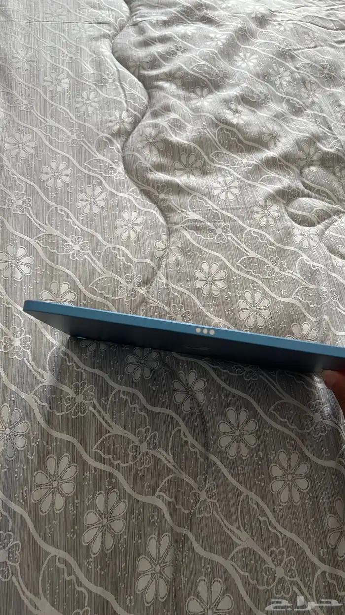 ايباد الجيل العاشر استخدام قليل نظيف خالي من الكسور 64 قيقا 2