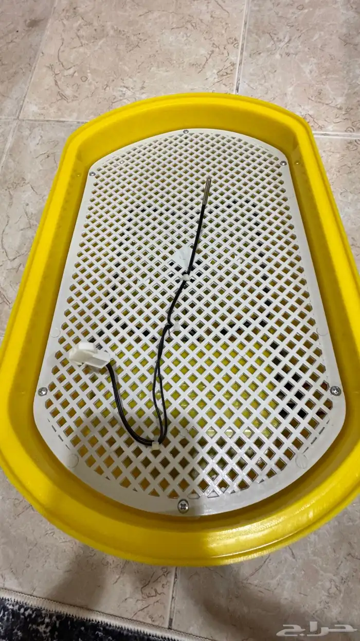 فقاسة بيض اوتوماتيك صغيرة 12 بيضه 3