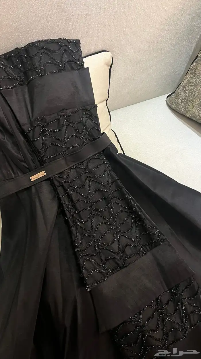 فستان فخم للبيع 4