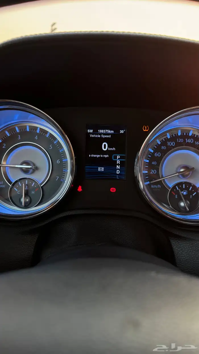 كرايزلر c300 موتر في قمه النظافه 20