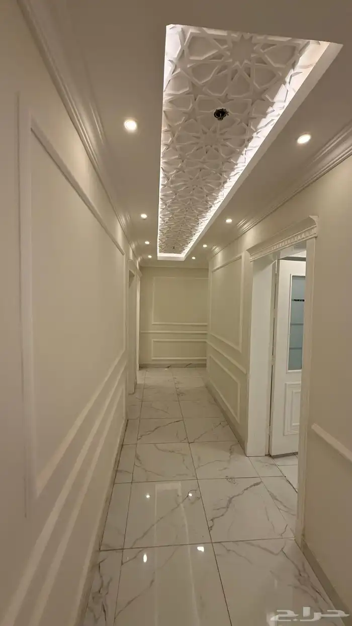 للبيع شقه ارضيه 5 غرف وصاله بالحمرا الخبر 6