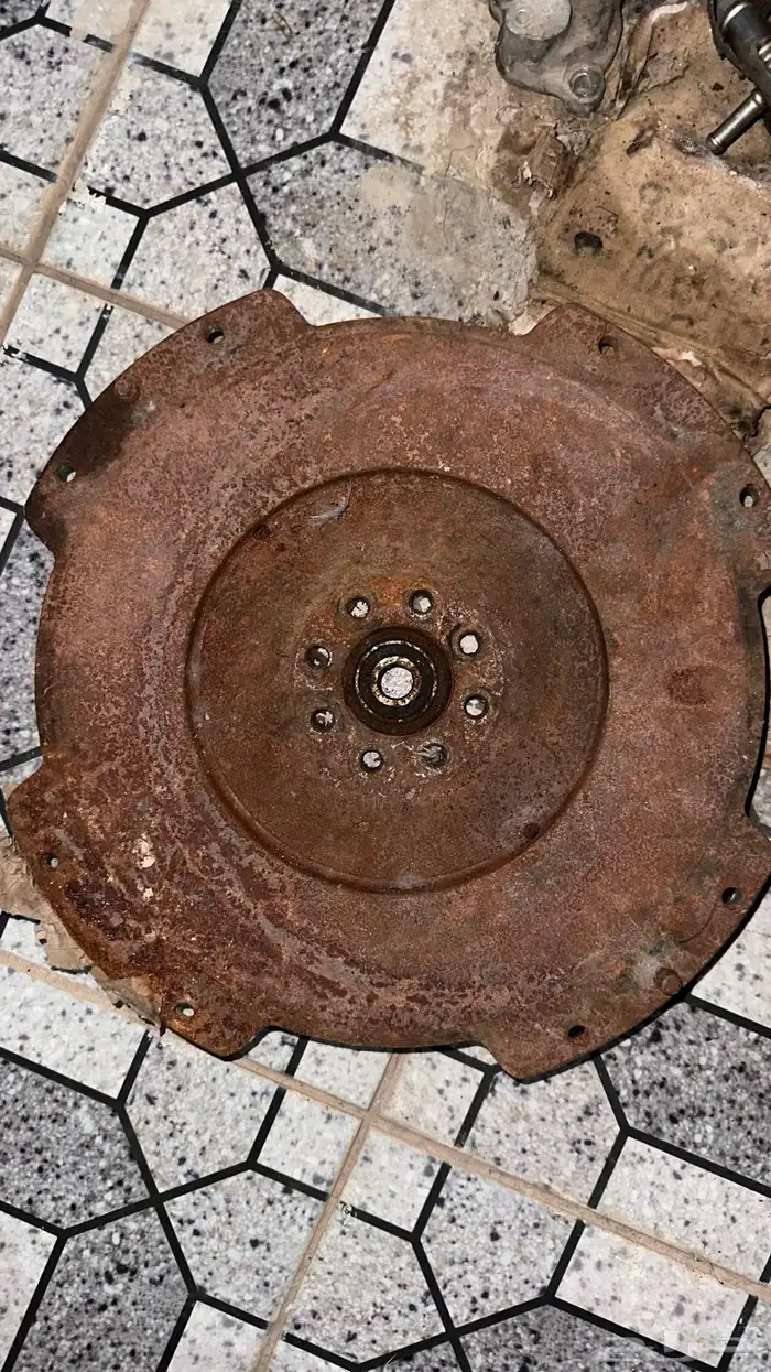 قطع لكزس للبيع 7