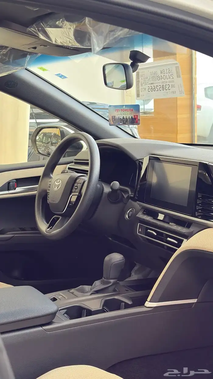 تويوتا كامري ستاندر 2025 فئه الستاندر E 3