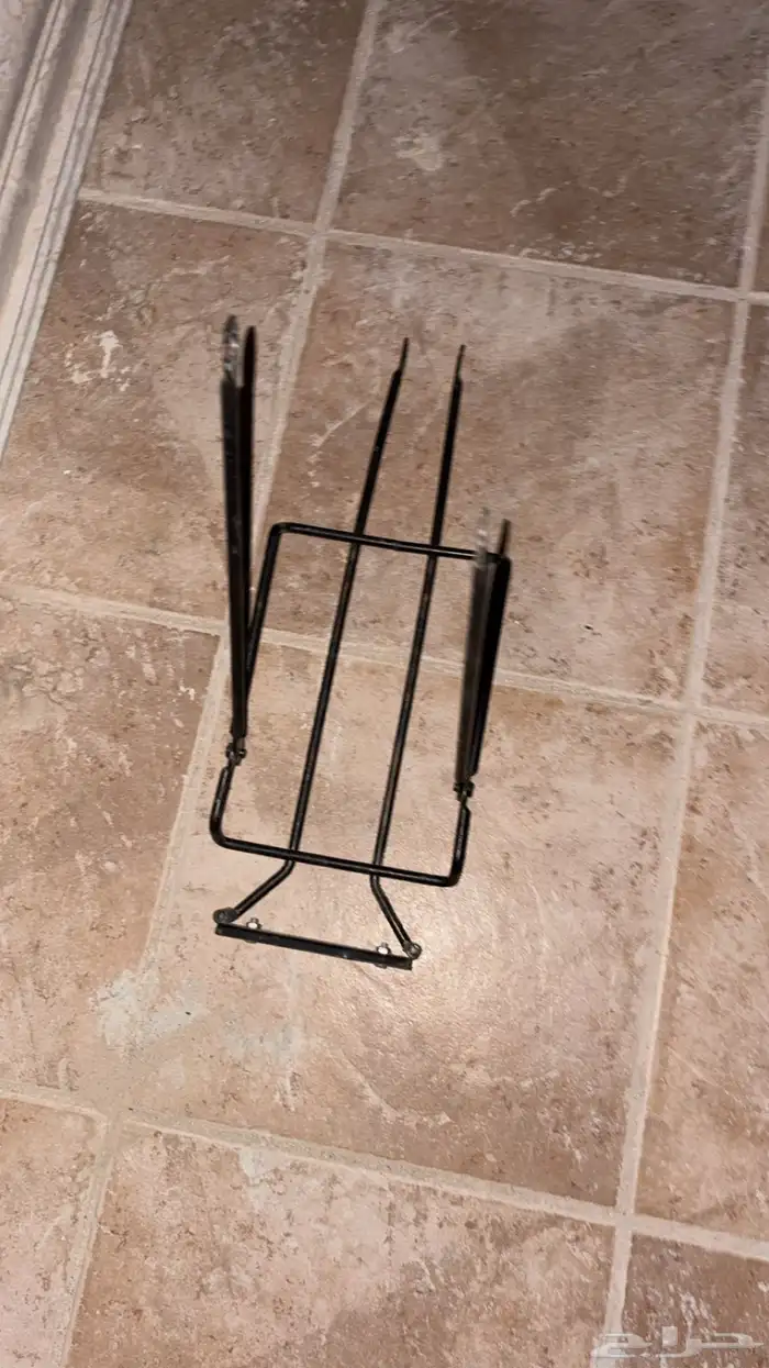 سيكل للبيع معه كلشي يبي له كفرات وامورك ط 2