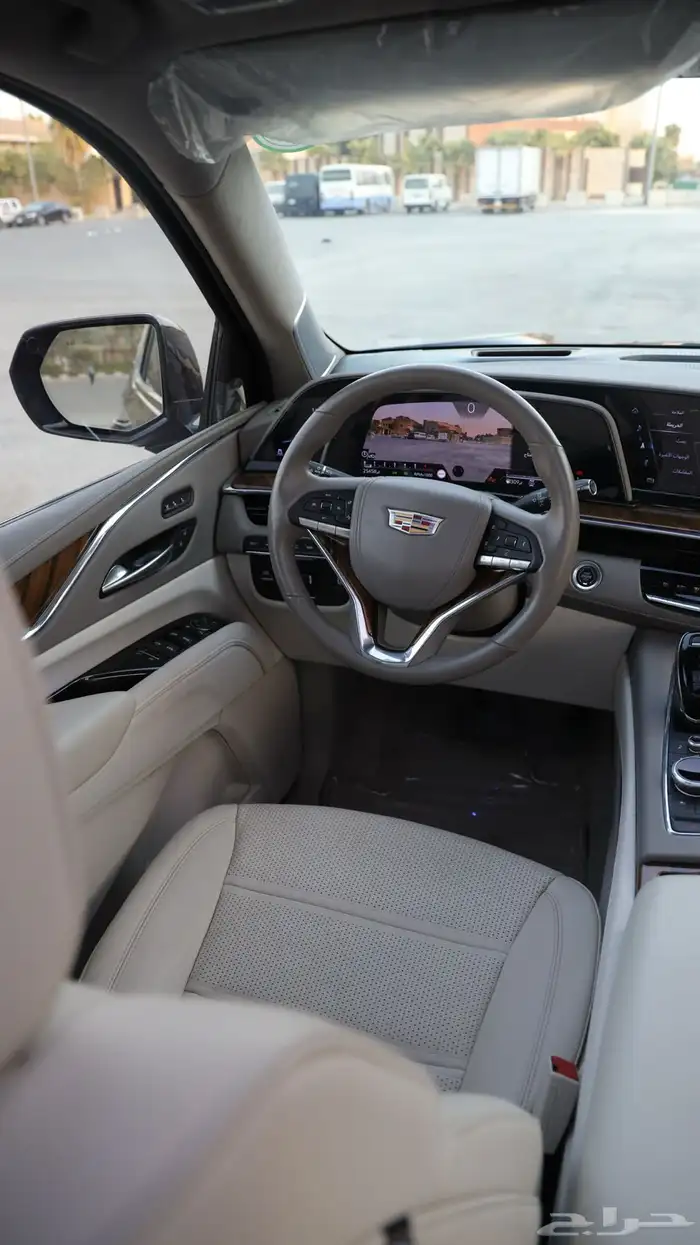 اسكاليد Platinum .. ( عرض خاص ) 40