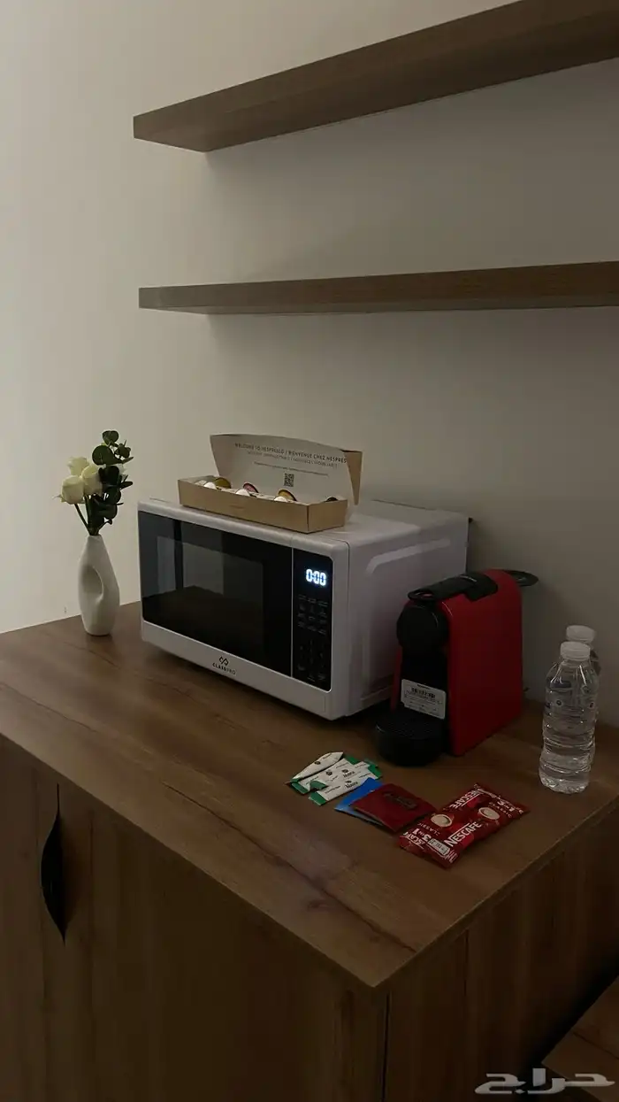 شقة استوديو فاخره بحي الحمراء سنوي 4