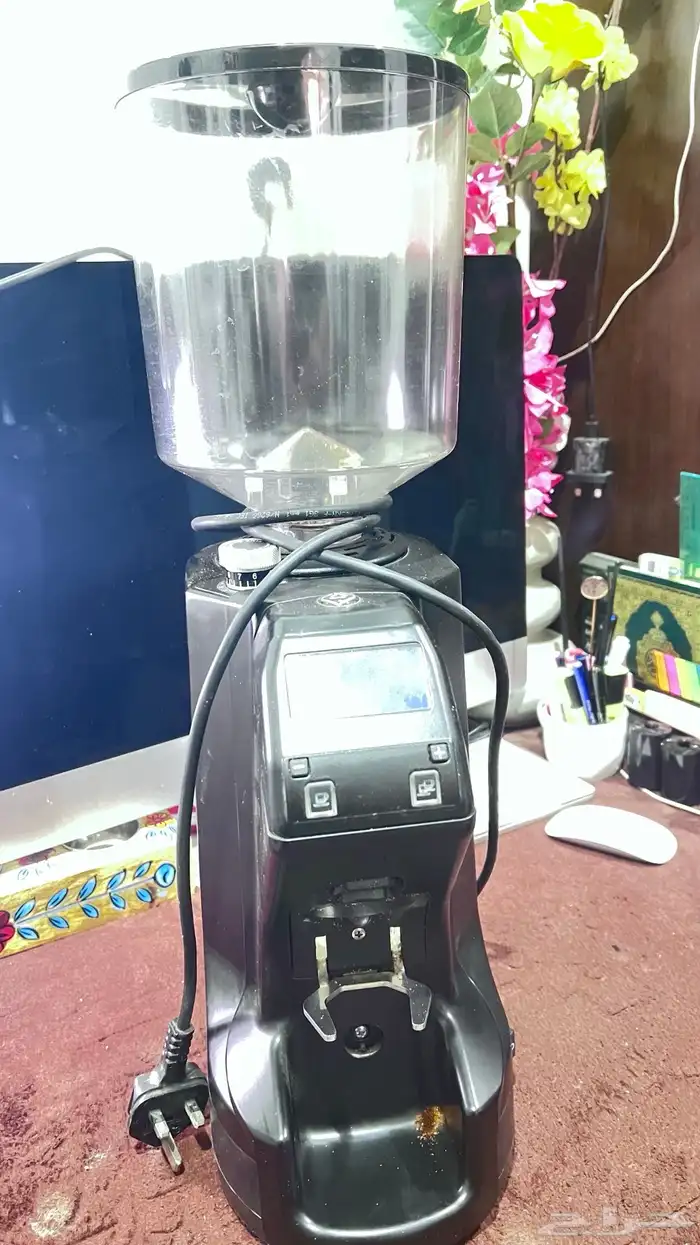 طاحونه اسبريسو. نوفا سيمونيلي. استخدام شهر 0