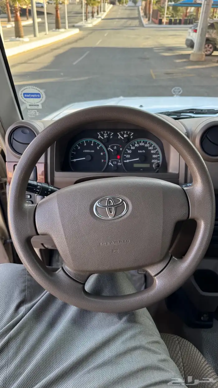 للبيع شاص مخزن ممشى قليل 35