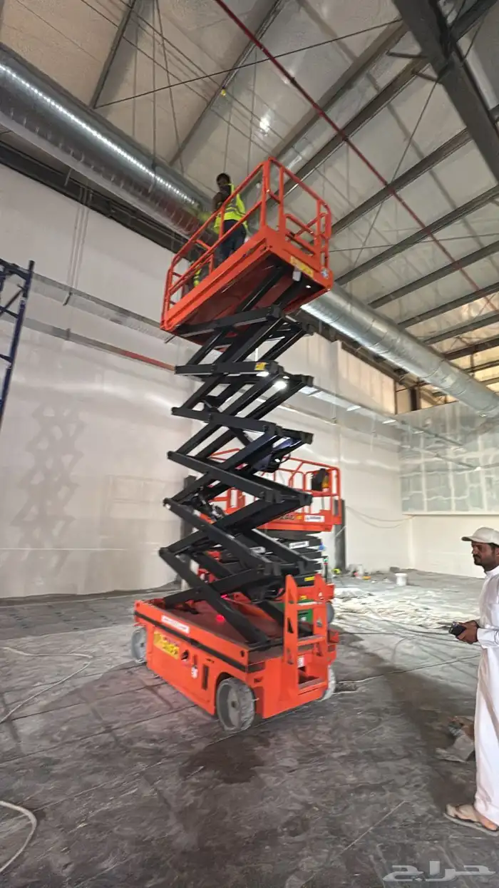 scissor lifts All sizes For rent  سيزر لفت للايجار 0
