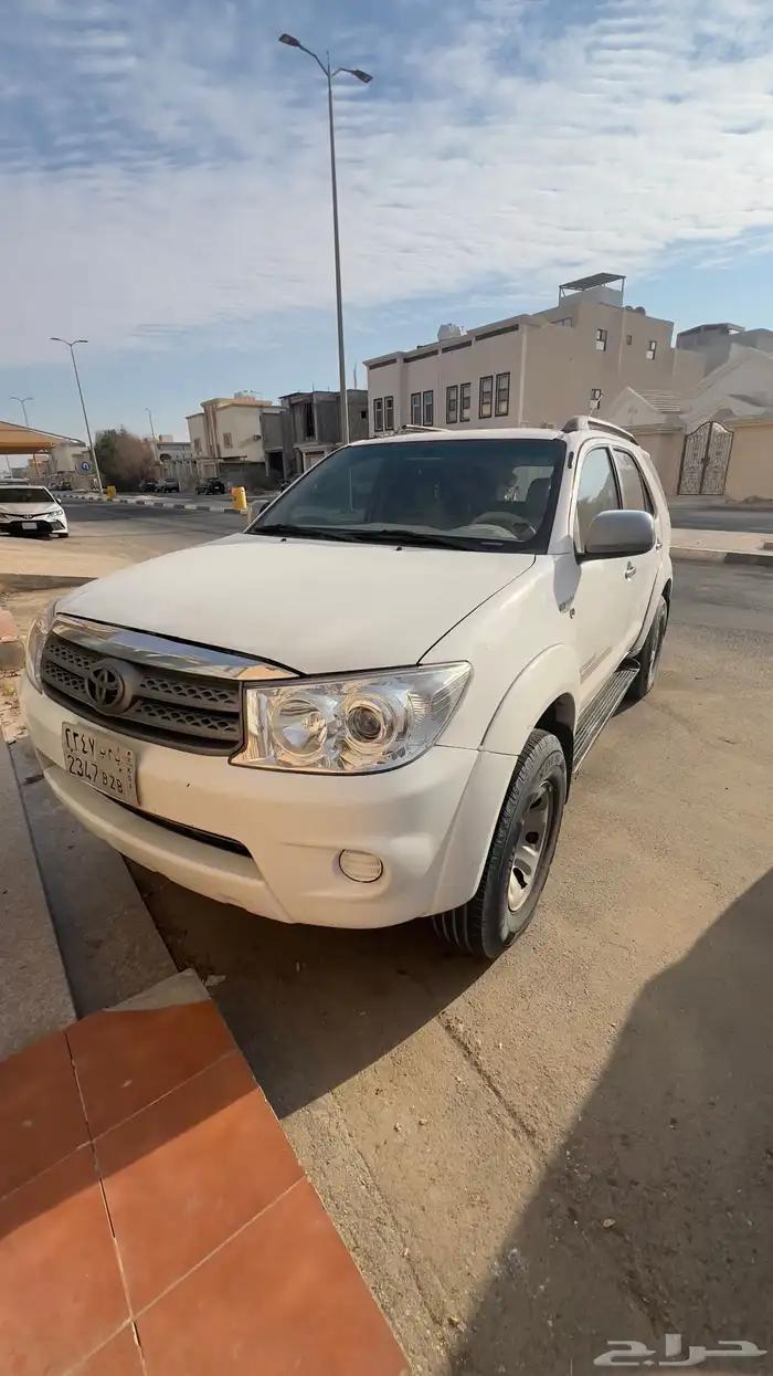 فورتشنر 2006 للبيع دبل 4 سرندل 7