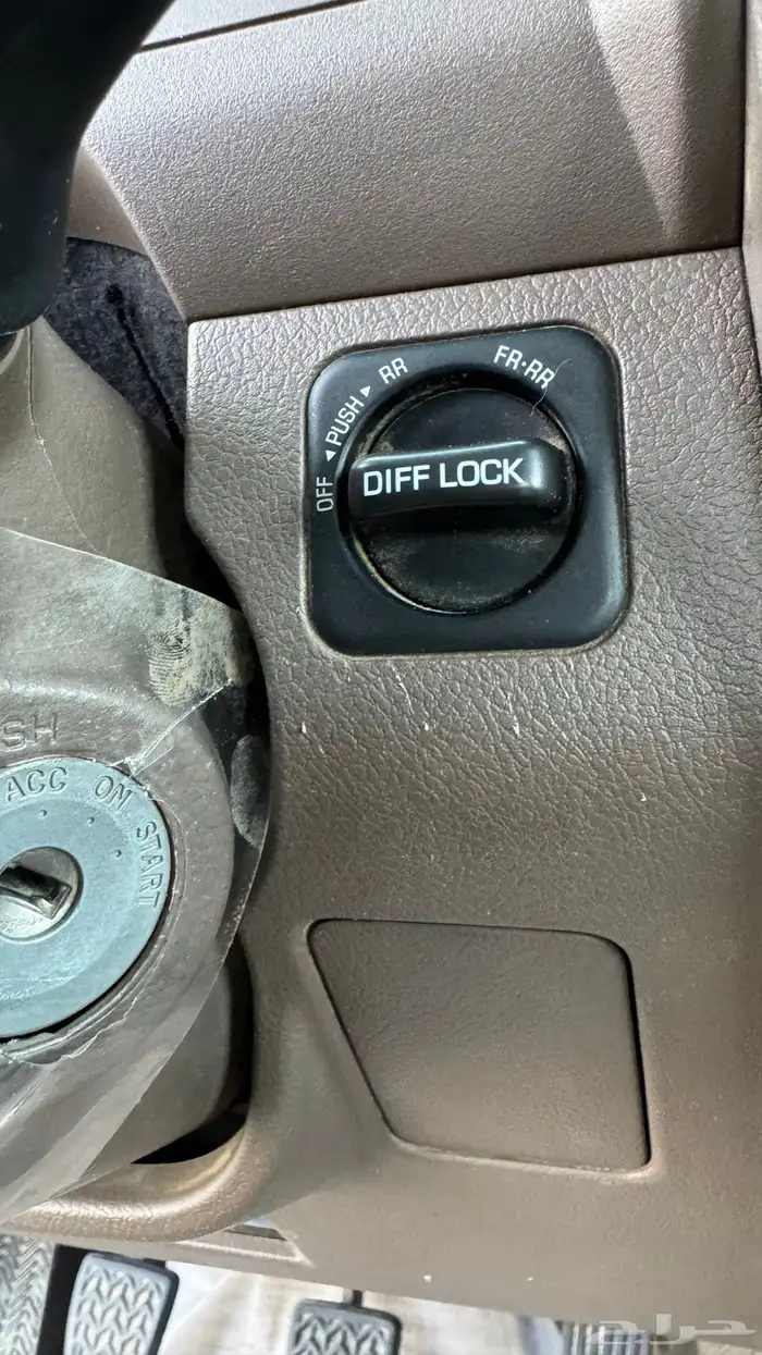 للبيع شاص مخزن ممشى قليل 52