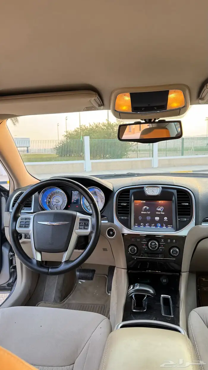 كرايزلر c300 موتر في قمه النظافه 19