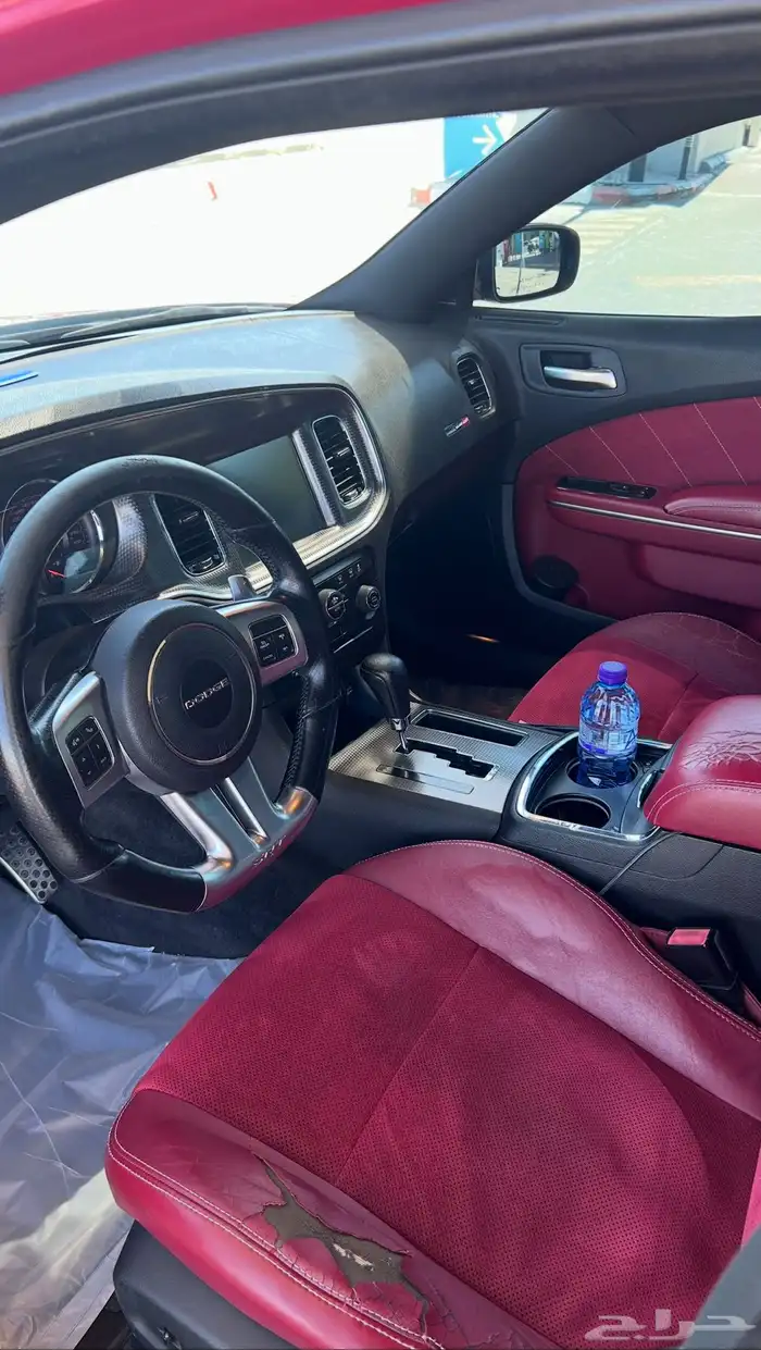 دودج تشارجر SRT 9